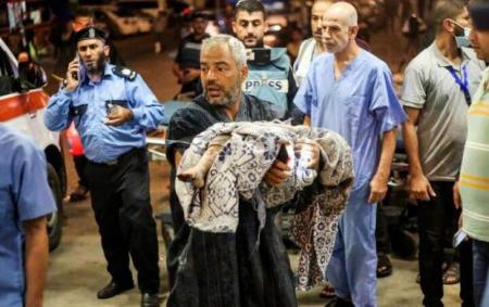 نسل‌کشی رژیم صهیونیستی با بمباران بیمارستان المعمدانی غزه/فیلم و تصاویر
