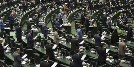 مجلس دولت را مکلف به ارائه لایحه برای بهبود معیشت و خدمت‌رسانی به ایثارگران کرد