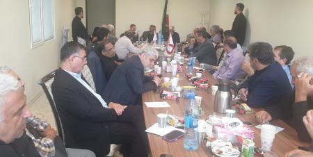نشست شبکه ملی ایثارگران با رئیس و اعضای کمیته ایثارگران رئیس جمهور منتخب