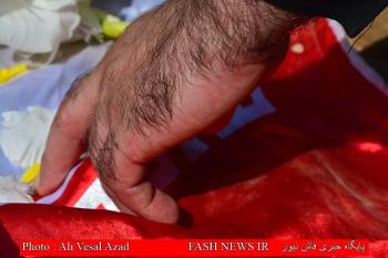 گزارش تصویری تشییع و تدفین جانباز شهید پاکیزه(بخش پایانی)