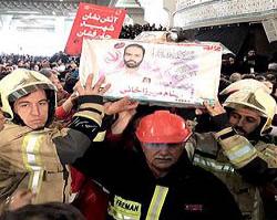 تشییع شهدای آتش نشان با حضور مردم قدرشناس تهران