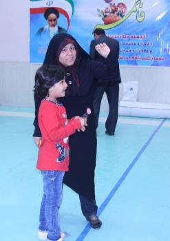 مسابقات دارت همسران و دختران جانبازان نخاعی خوزستان