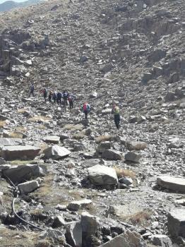 صعود جانباز قطع عضو به قله کرکس به مناسبت روز جانباز