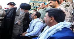 امام خامنه ای جانبازان را مورد تفقد قرار دادند