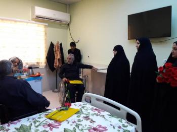 خواهران بسیجی خوزستان از جانبازان نخاعی عیادت کردند
