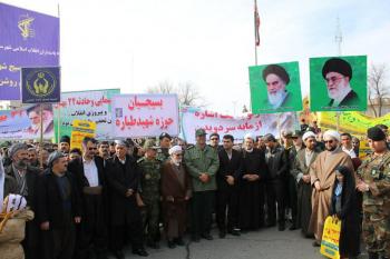 حماسه حضور و وحدت مردم سقز در راهپیمایی ۲۲ بهمن