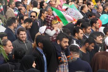 حضور کم نظیر مردم اهواز در جشن چهل سالگی انقلاب