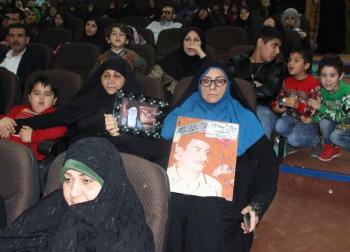برگزاری جشن انقلاب با حضور خانواده شهدا و جانبازان اهواز