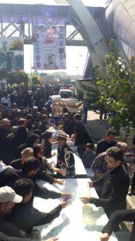 گزارشی از فعالیت موکب زینبیه شهدای مدافع حرم در راهپیمایی جاماندگان اربعین تهران