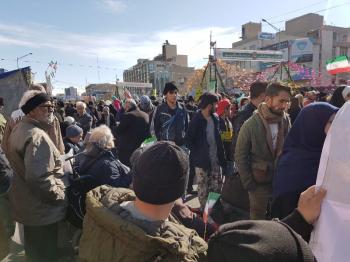 گزارش تصویری از حضور مردم در جشن انقلاب/تصاویر