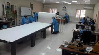 آغاز به کار کارگاه جهادی تولید ماسک در آسایشگاه جانبازان خوزستان/تصاویر