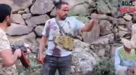رجزخوانی شجاعانه اسیر یمنی مقابل مزدوران آل‌سعود