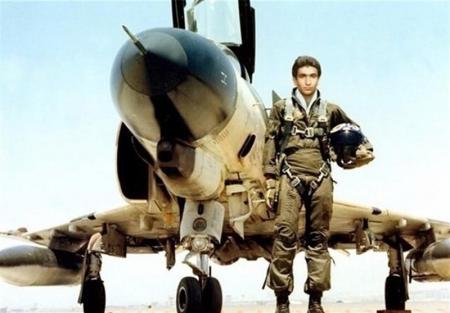 آغاز جنگ تحمیلی و نخستین پروازهای جنگی خلبان استشهادی 