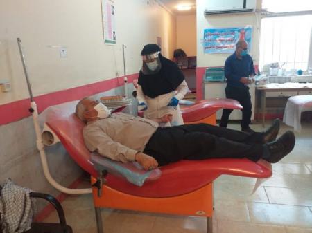 اهدا خون به مناسبت هفته بسیج در ماهشهر 
