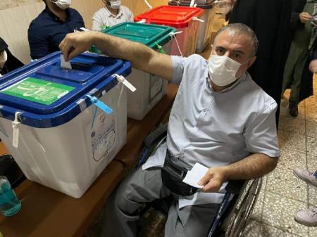 حماسه حضور انتخاباتی جانبازان در قاب تصویر