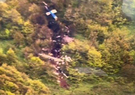 تصاویر بالگرد حامل رییسی و هییت مدیره