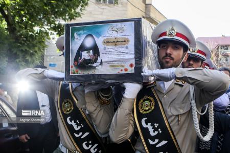 تشییع پیکر همسر شهید صیاد شیرازی/ تصاویر