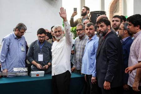 حضور مسئولان در انتخابات