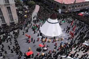 مراسم خیمه سوزان عاشورا در چهارراه گلوبندک/تصاویر