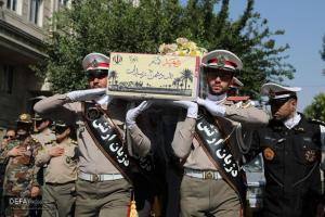 تشییع پیکر یک شهید گمنام در کوی سازمانی شهید نامجو