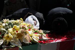 تشییع پیکر یک شهید گمنام در کوی سازمانی شهید نامجو