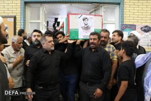 تصاویر/ تشییع و تدفین پیکر دانشجوی جهادگر«محمدحسین دریس» در قم
