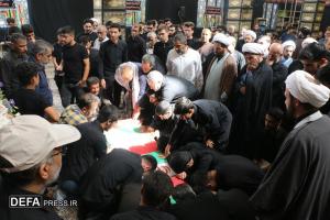 تصاویر/ تشییع و تدفین پیکر دانشجوی جهادگر«محمدحسین دریس» در قم