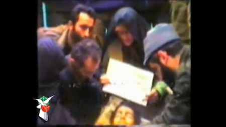 کلیپ دیده نشده مادر بر بالین فرزند شهیدش