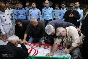 وداع با پیکر شهید سامی‌مقام در معراج شهدا/تصاویر