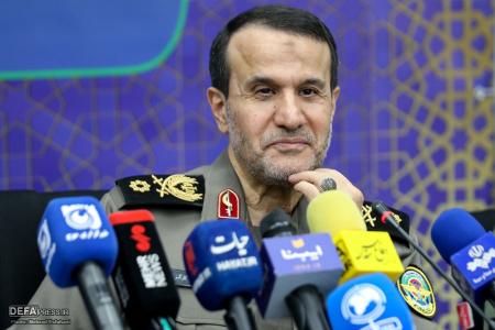 جمعی از ایثارگران با رهبر معظم انقلاب دیدار می ‌کنند