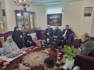 دیدارمدیران و کارکنان بانک توسعه صادرات با خانواده شهدا 