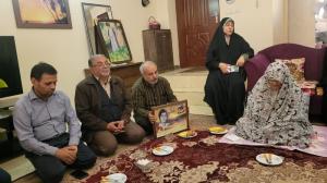 دیدارمدیران و کارکنان بانک توسعه صادرات با خانواده شهدا 