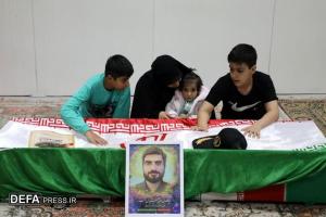 مراسم وداع با پیکر شهید «حامد جندقی»