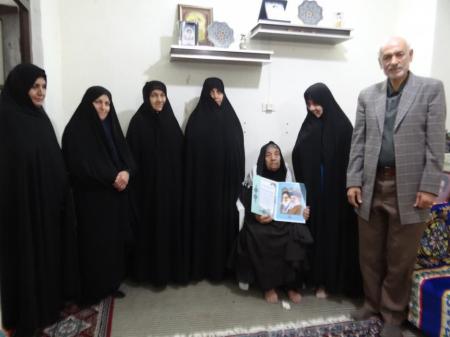دیدار گروه جهادی ایثارگران بدون مرز بوشهر با مادران دو شهید