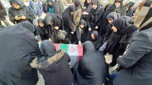 مراسم بدرقه و تدفین دایی بهمن نخاعی‌ها برگزار شد