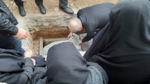 مراسم بدرقه و تدفین دایی بهمن نخاعی‌ها برگزار شد