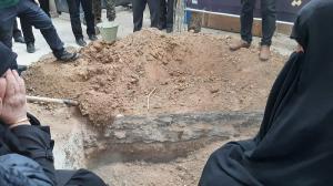 مراسم بدرقه و تدفین دایی بهمن نخاعی‌ها برگزار شد