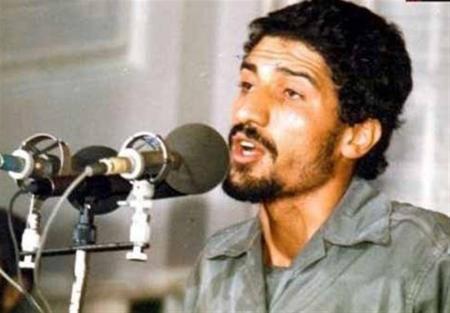 فیلم/ مداحی حاج صادق آهنگران/ سپه مهدی (عج) عازم به نبرد است برادر 