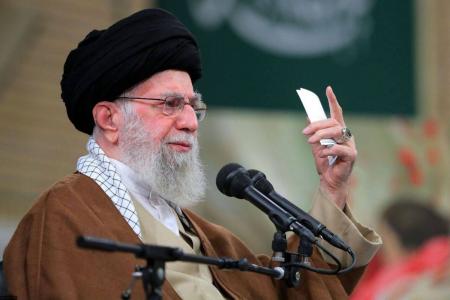 اعلام حمایت مجمع ناشران انقلاب اسلامی و ۹۰ نشر از مواضع رهبر انقلاب اسلامی