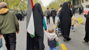 پای قدس ایستادن زیر بوسه‌های باران!/تصاویر