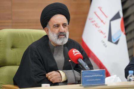 تشکل‌های شاهد و ایثارگر نقش مهمی برای حل مشکلات کشور دارند