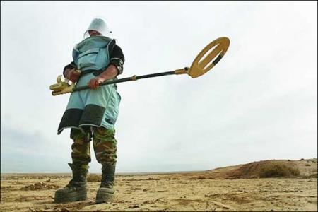 مین‌روبی مسیر راه‌آهن شلمچه –بصره 