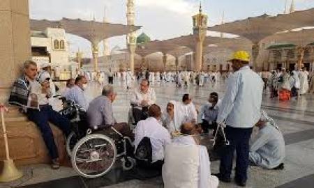 کاروان ویژه جانبازان از فرودگاه امام(ره) عازم سرزمین وحی شد
