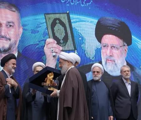  تجلیل از دبیرکل جمعیت دفاع از ملت فلسطین