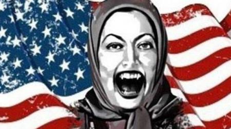 فرارو در حاشیه دادگاه منافقین  چه غلطی می‌کند؟!