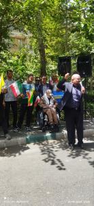 تجمع اعتراضی جمعی از خانواده شهدا و ایثارگران برگزار شد
