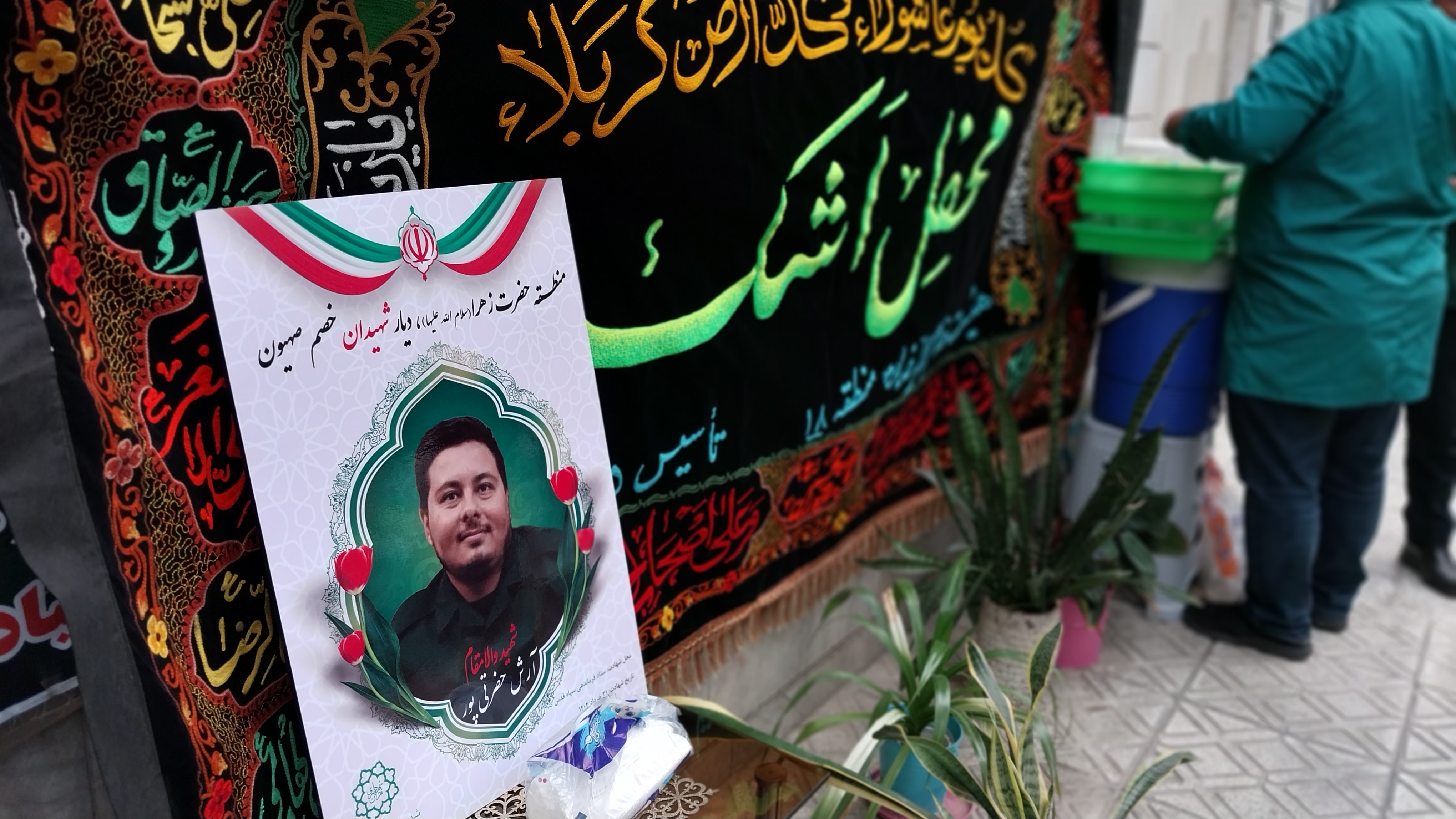 گزارش تصویری از محفل اشک 