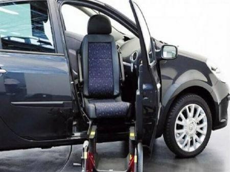ضرب‌الاجل مجلس برای حل مشکل واردات خودرو جانبازان