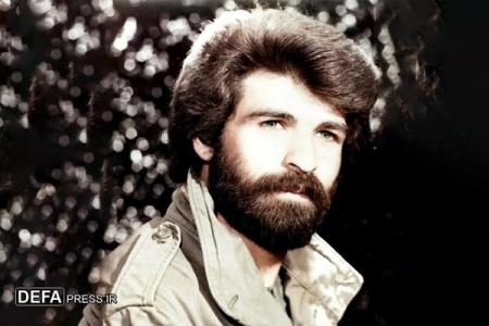 روایتی از دو مزار شهید حسن منصوری پس از تدفین