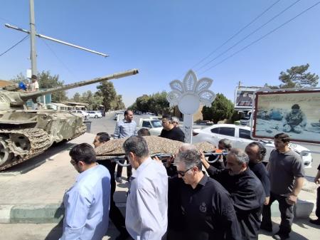  تشییع پیکر مادر شهیدان والامقام سیدآقایی مدنی